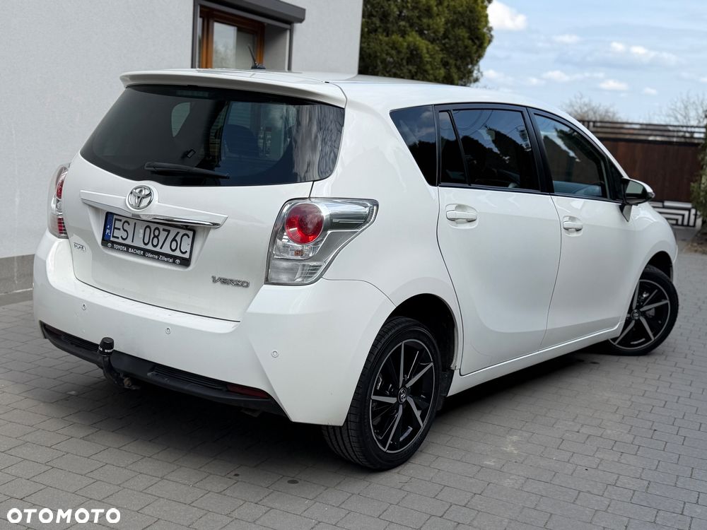 Toyota Verso 1.6 D-4D 5-Sitzer Start/Stop Skyview Edition - 2