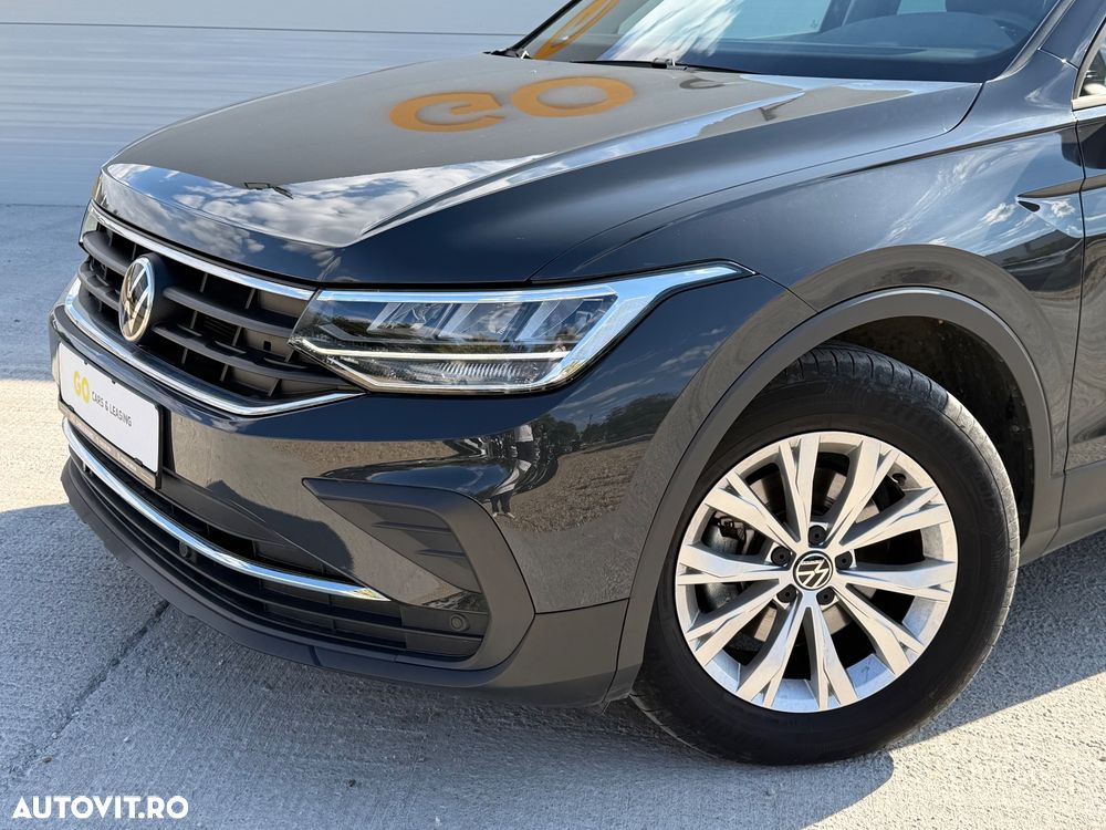 Volkswagen Tiguan - 2