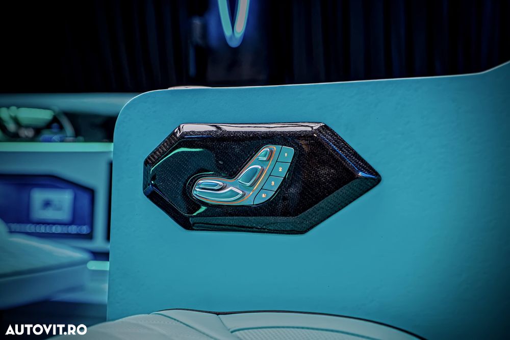 Mercedes-Benz V - 32