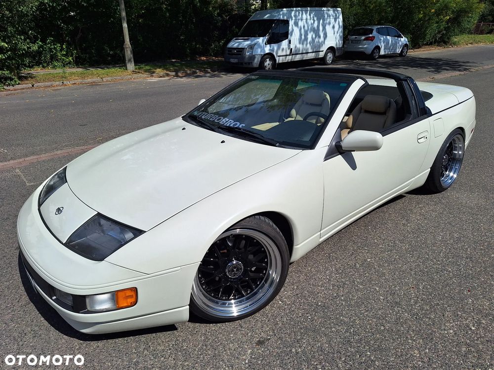 Nissan 300 ZX - 16