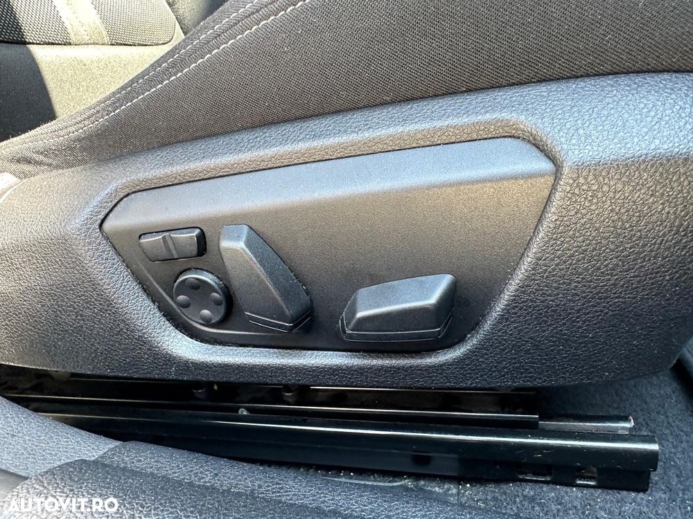 BMW Seria 1 118d Aut. Sport Line - 9