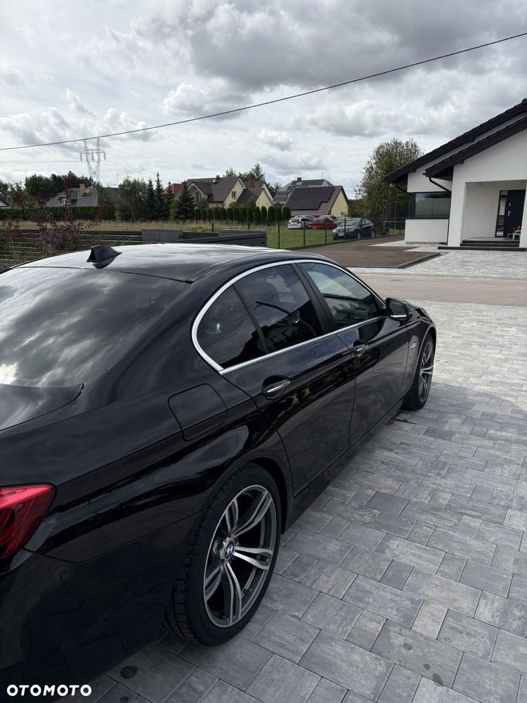 BMW Seria 5 - 8