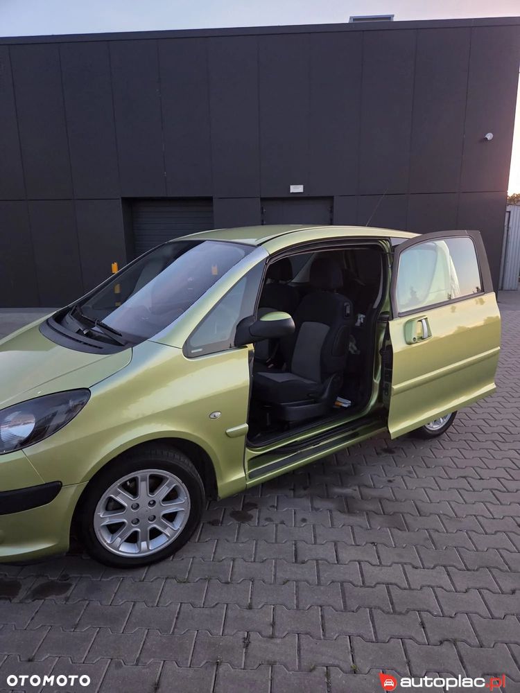 Peugeot 1007 1.6 HDI Sporty - 2
