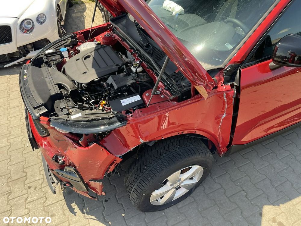 Volvo XC 40 B4 B AWD Geartronic RDesign - 6