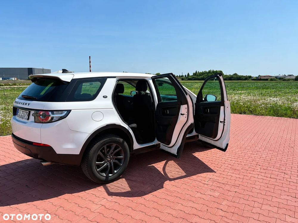 Land Rover Discovery Sport TD4 SE - 6