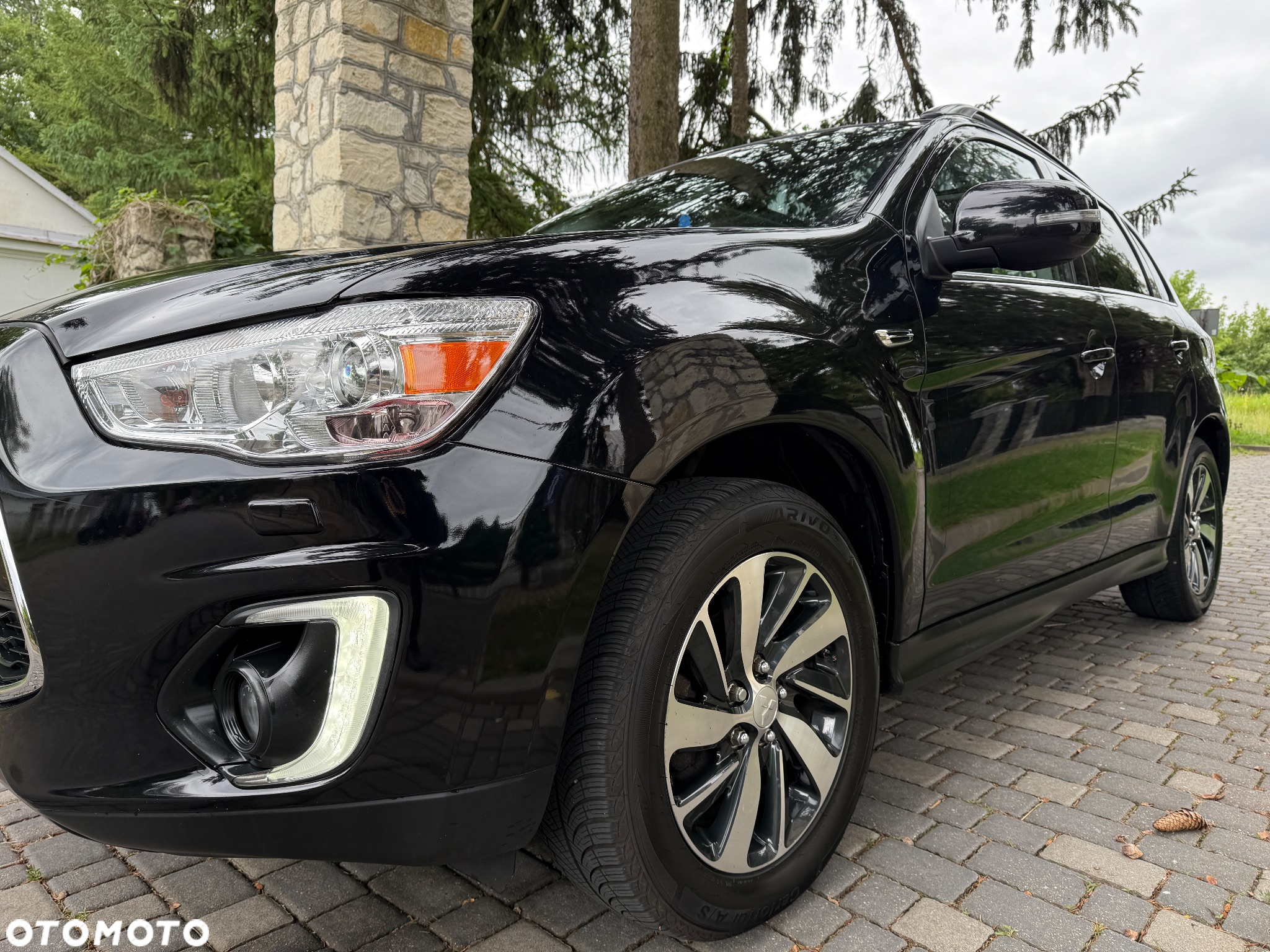 Mitsubishi ASX 1.8 DID Instyle NAVI AS&G - 11