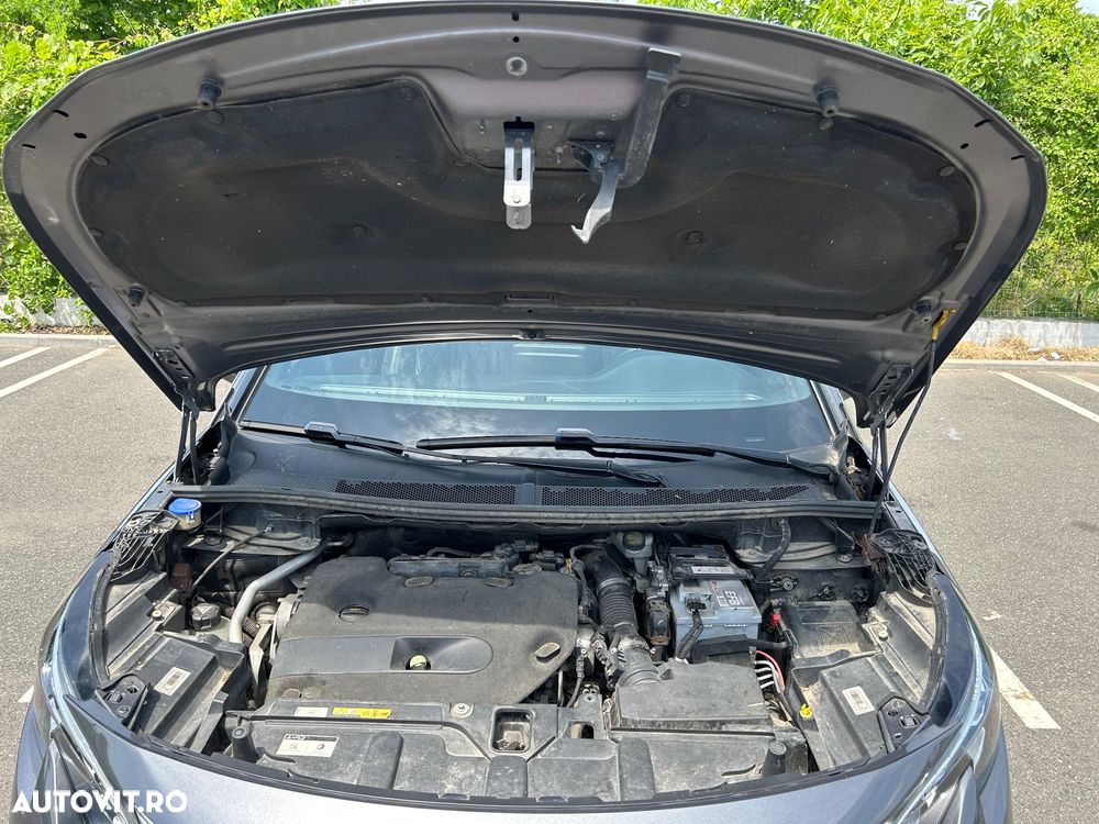 Peugeot 5008 2.0 BlueHDI s&s EAT8 GT - 18