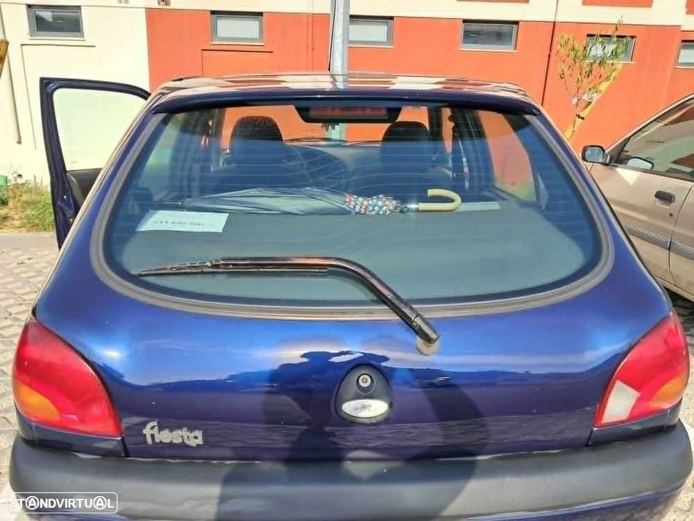 Ford Fiesta - 7