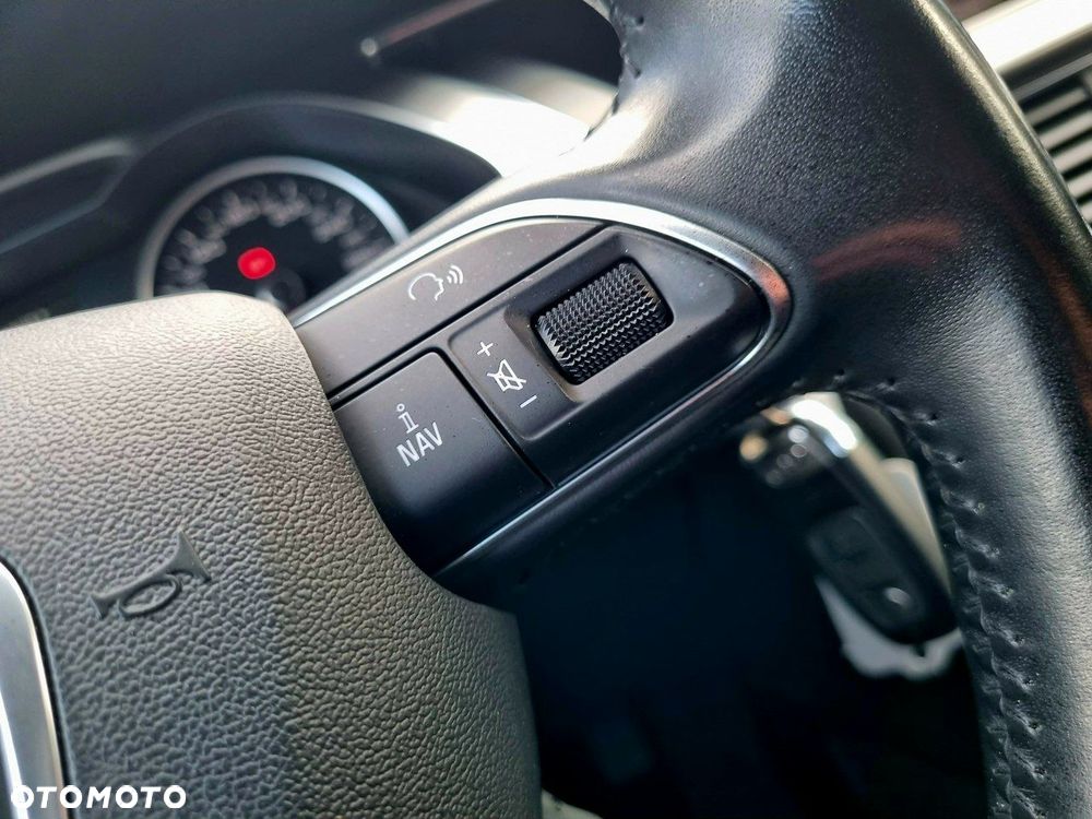 Audi A4 Limousine 1.8 TFSI S line Sportpaket - 18