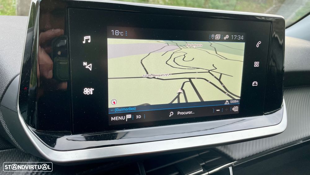 Peugeot 2008 1.2 PureTech Allure Pack EAT8 - 11