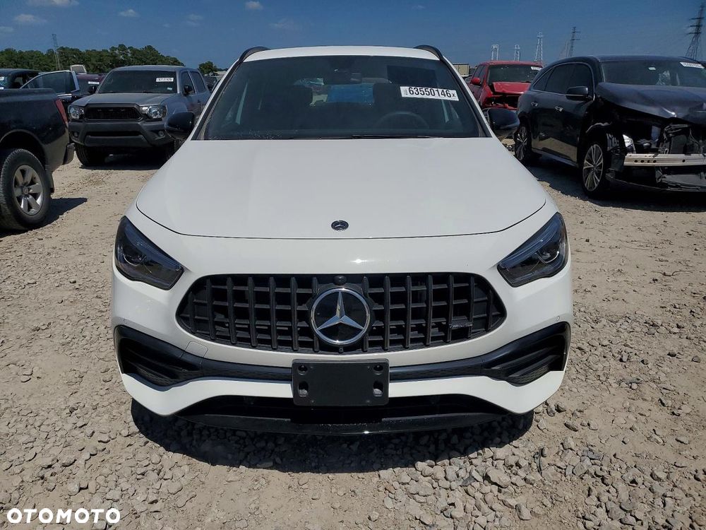 Mercedes-Benz GLA AMG 35 4-Matic - 5