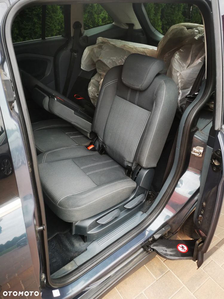 Ford Grand C-MAX 1.6 EcoBoost Titanium - 17