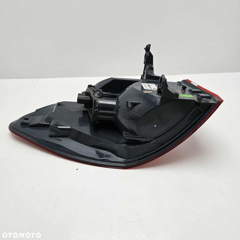 bmw 2 f46 lampa tył tylna prawa - 5