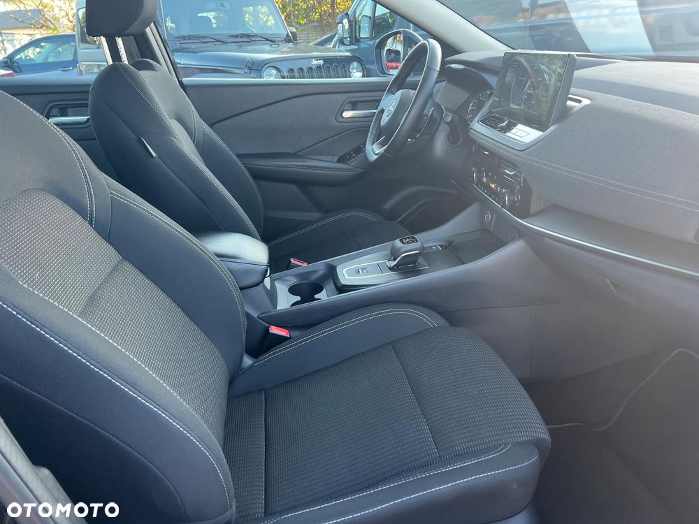 Nissan Qashqai 1.3 DIG-T mHEV Acenta Xtronic - 25