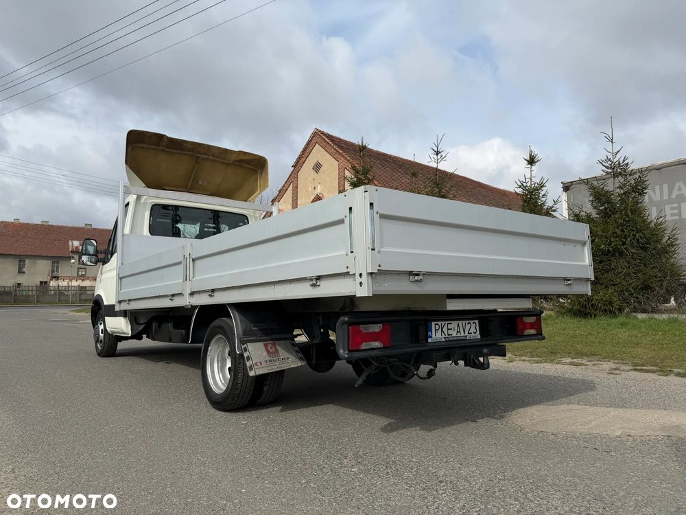 Iveco 35C15 * 3.0 / 150KM * Skrzyniowy * Rozstaw osi: 4.1m * Koła bliźniacze * Rama do zabudowy * - 10