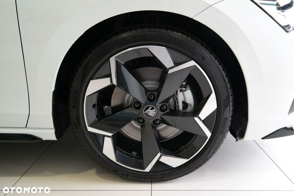 Skoda Superb - 36