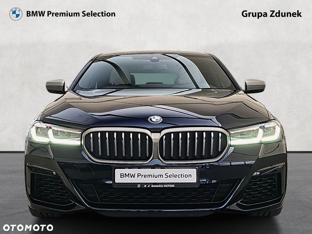 BMW 5 Series 2022 photo 2