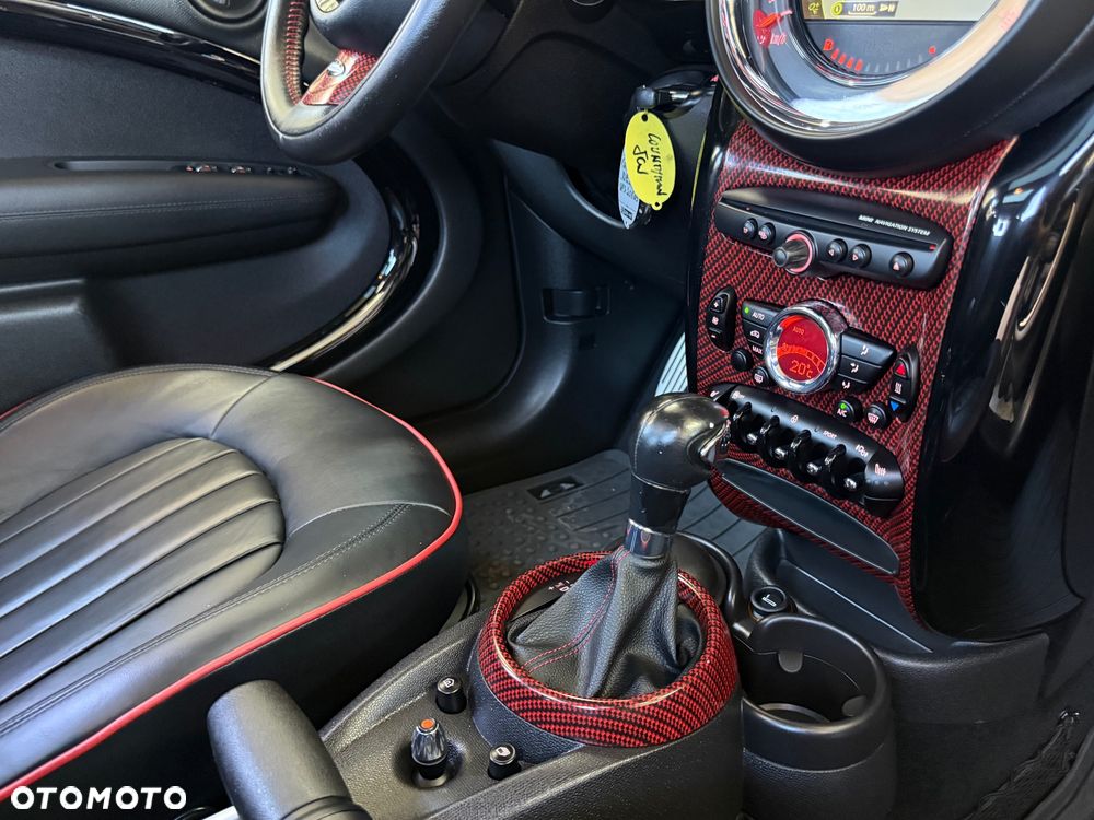 MINI John Cooper Works - 30