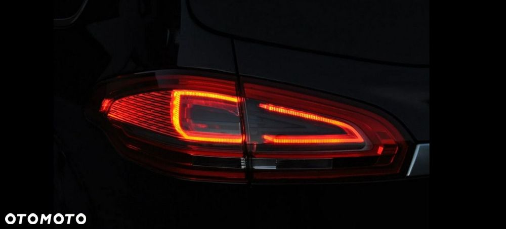 Ford S-Max - 23