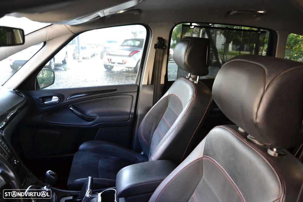 Ford S-Max 2.0 TDCi Titanium 7L 149g - 11