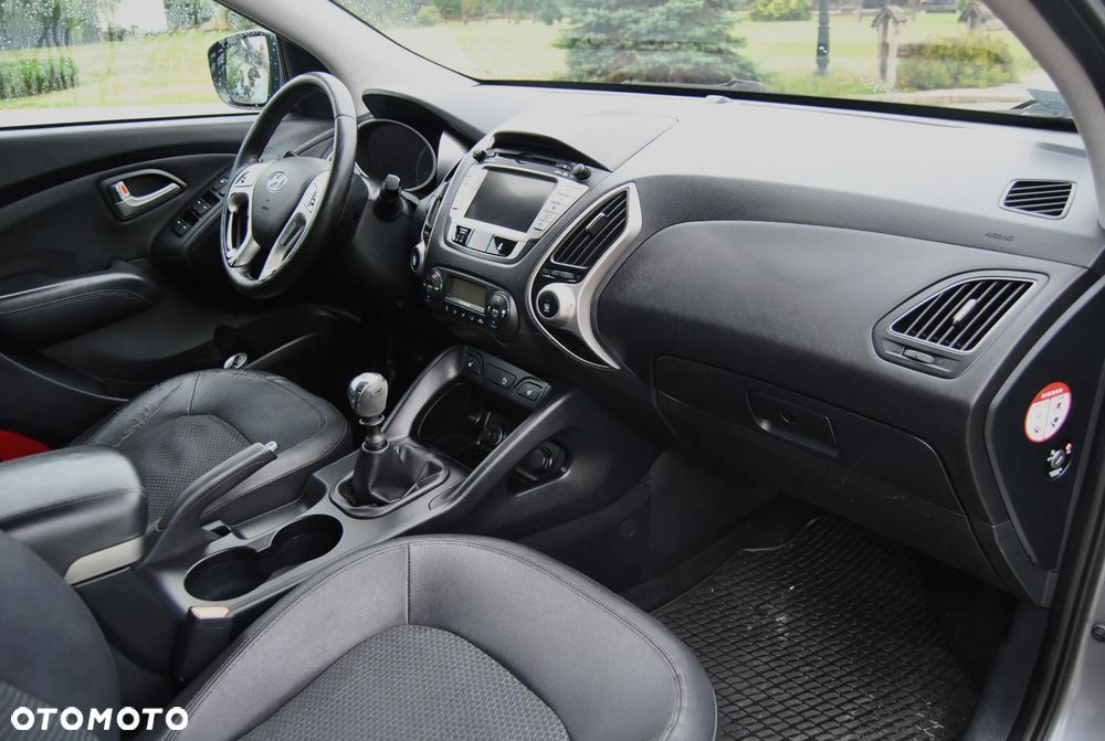 Hyundai ix35 2.0 CRDi 4WD Premium - 7