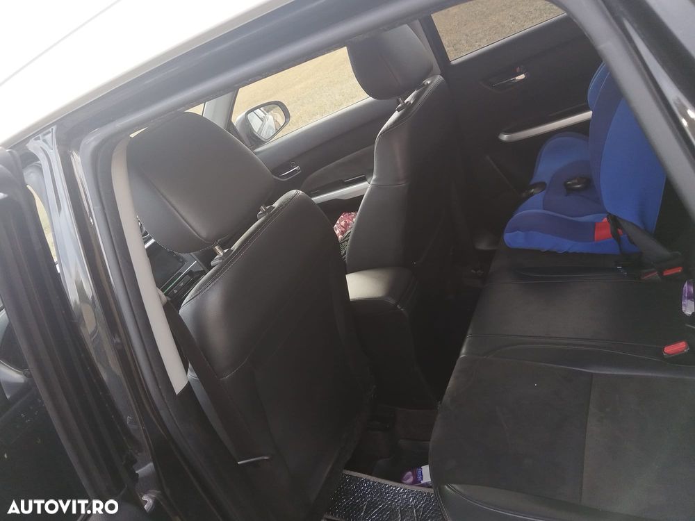 Suzuki Vitara - 4