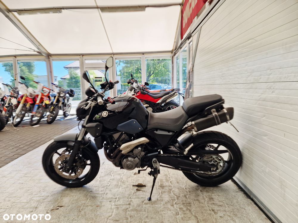 Yamaha MT - 20