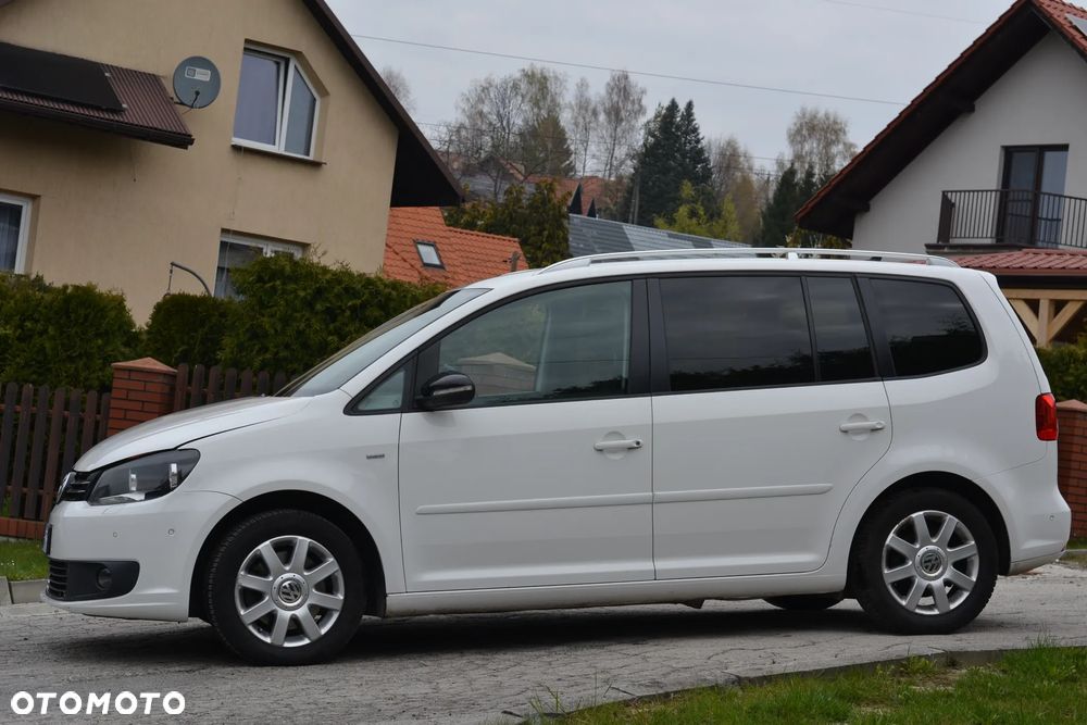 Volkswagen Touran - 2