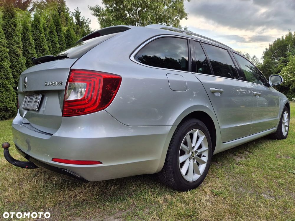 Skoda Superb 1.6 TDI Green tec Ambition - 7