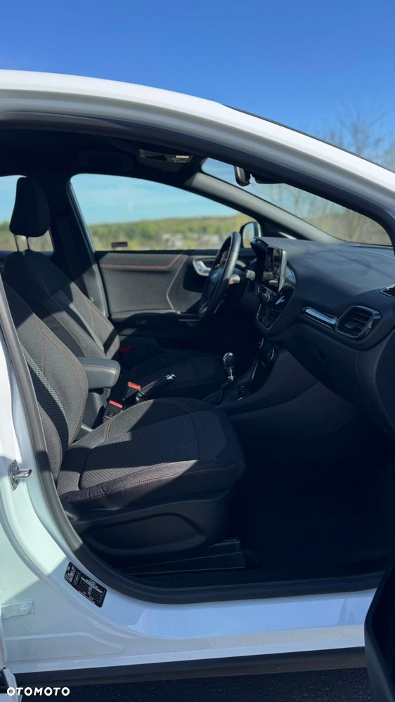 Ford Puma 1.0 EcoBoost Hybrid ST-LINE - 13
