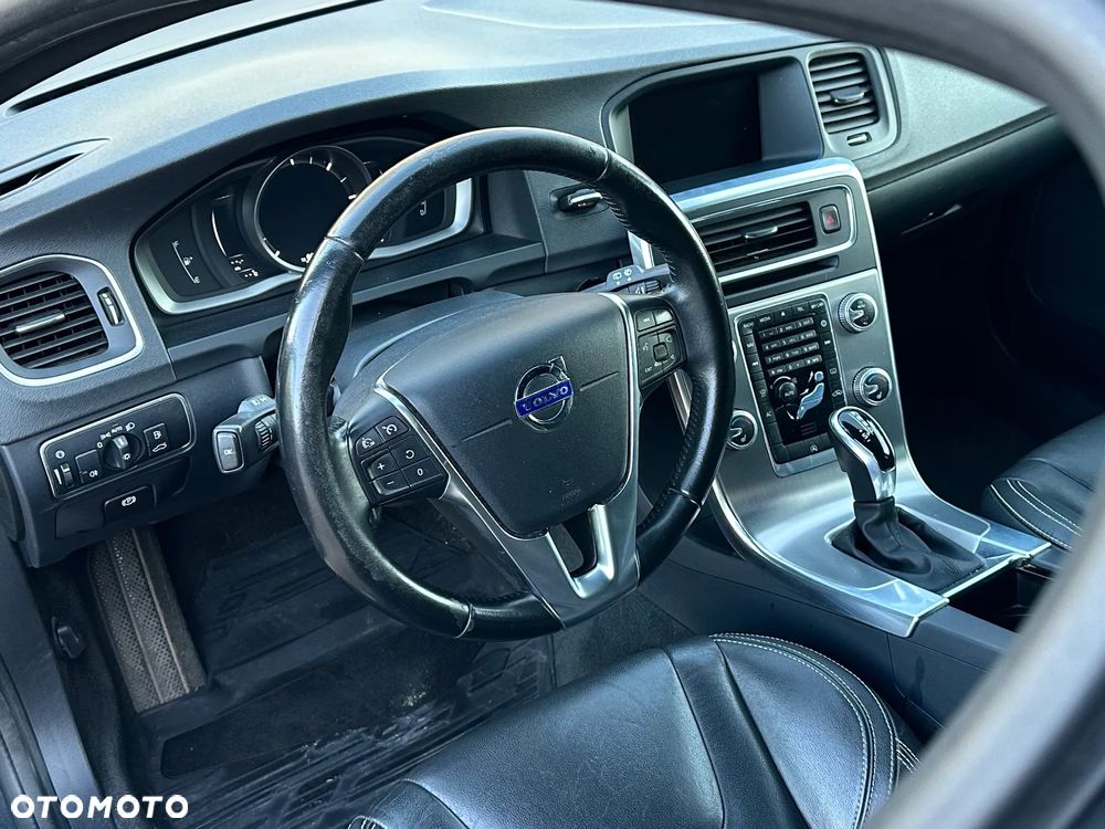 Volvo V60 - 11