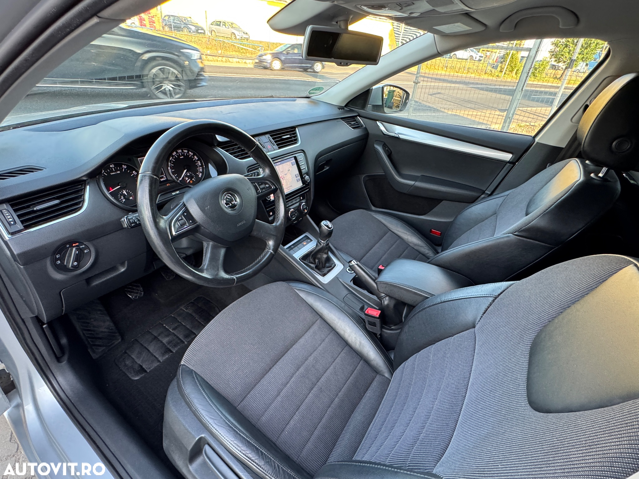 Skoda Octavia 1.4 TSI ELEGANCE - 18