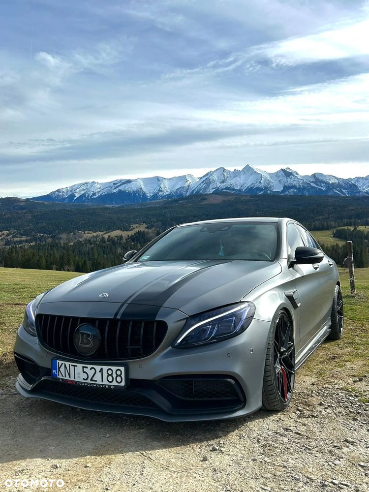 Mercedes-Benz Klasa C AMG 63 - 14