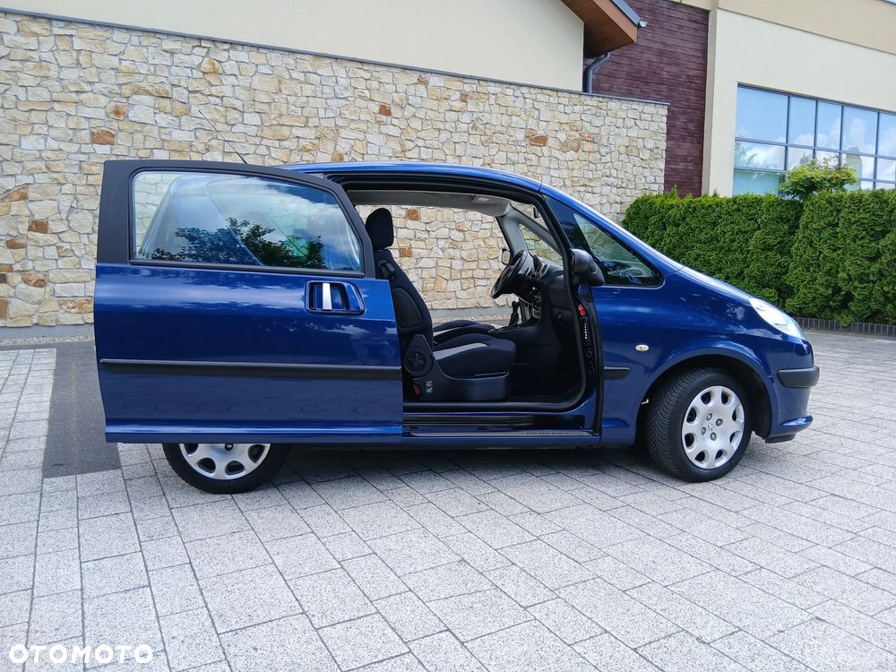 Peugeot 1007 90 Premium - 12