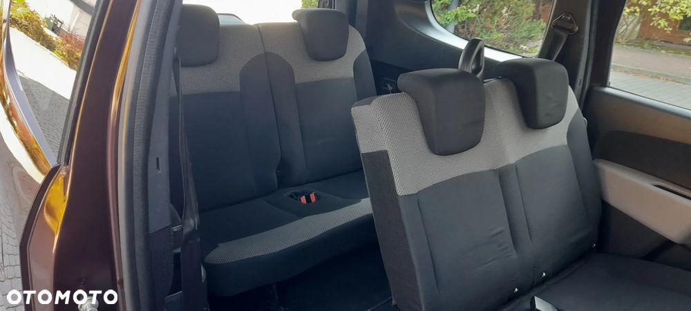 Dacia Lodgy - 15