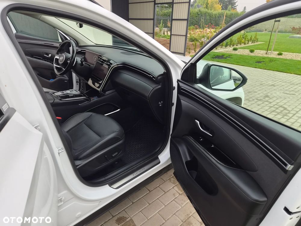 Hyundai Tucson 1.6 T-GDi 48V-Hybrid 2WD DCT Edition 30+ - 24