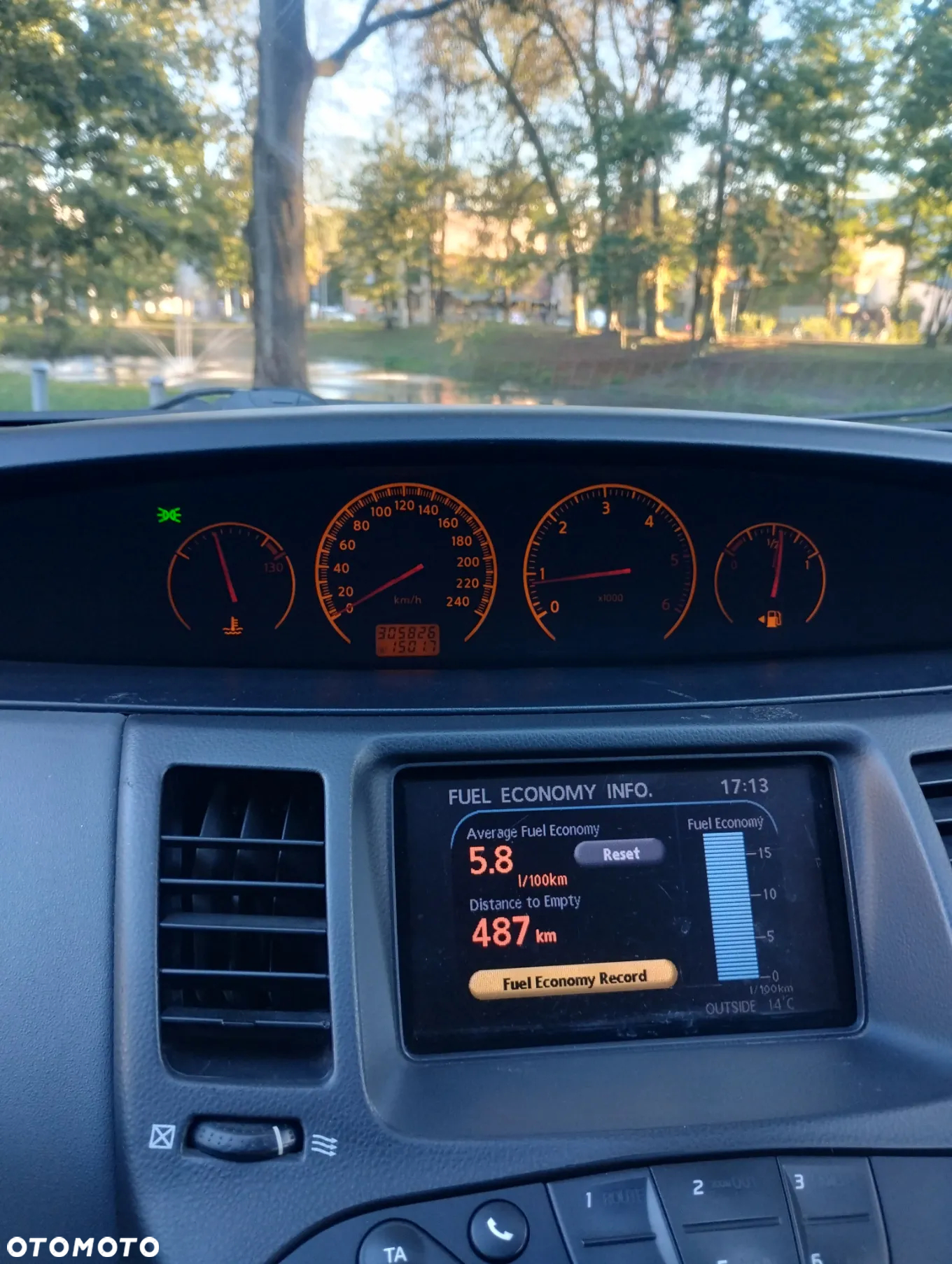 Nissan Primera - 10