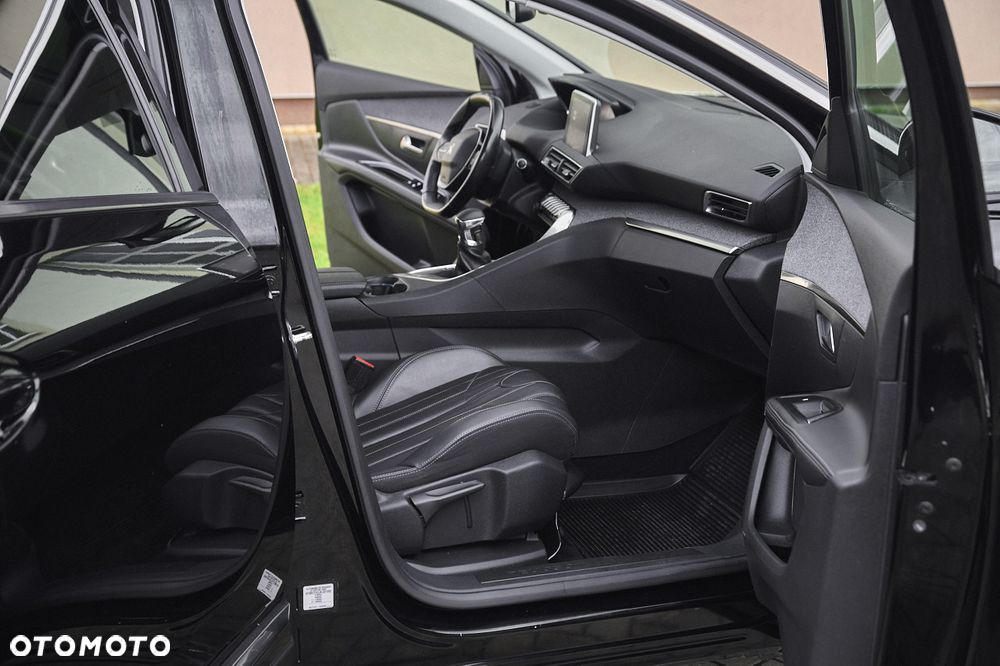 Peugeot 5008 BlueHDI 130 Allure Business-Paket - 21