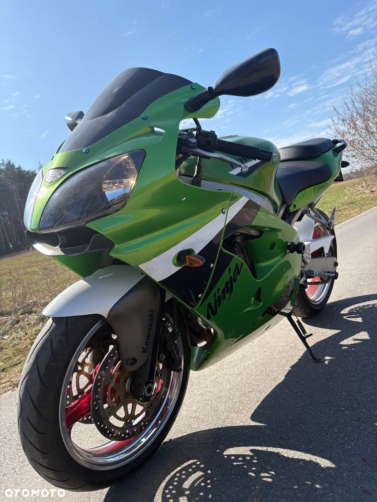Kawasaki ZXR - 4