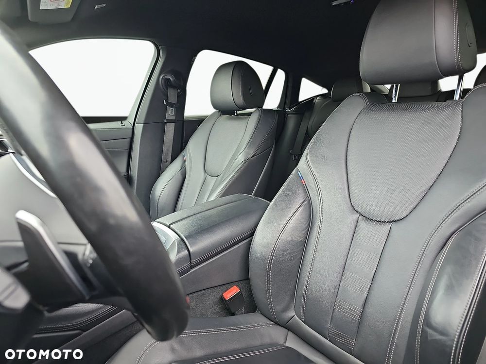 BMW X6 xDrive30d - 12