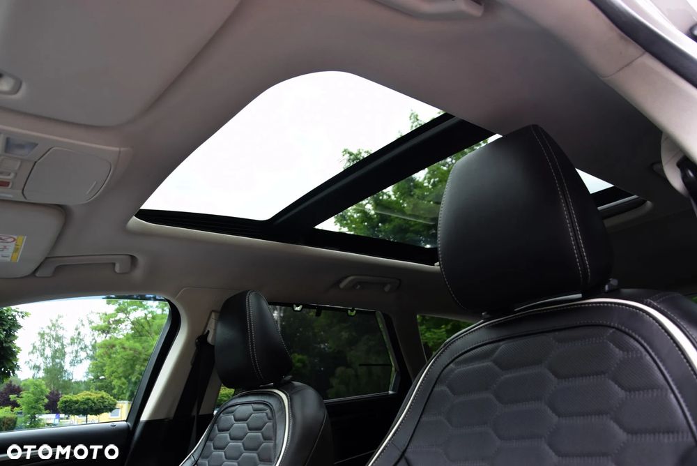 Ford Mondeo 2.0 Hybrid Vignale Plus - 36