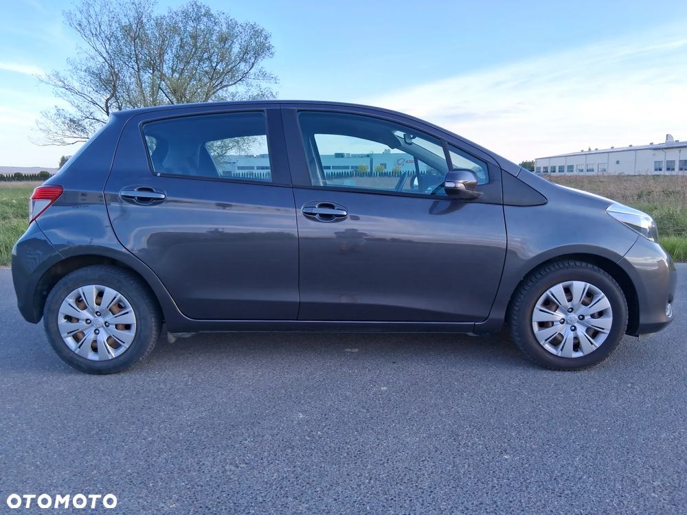 Toyota Yaris 1.33 Active - 4