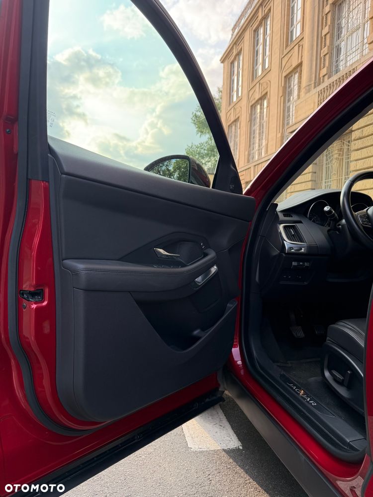 Jaguar E-Pace 2.0 i4D FWD S - 9