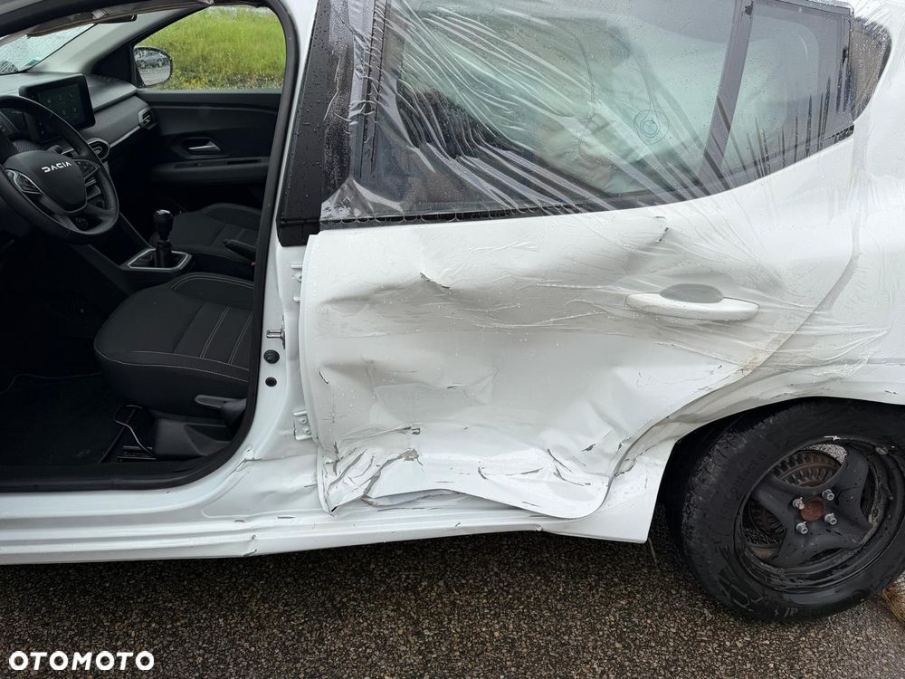 Dacia Sandero - 9