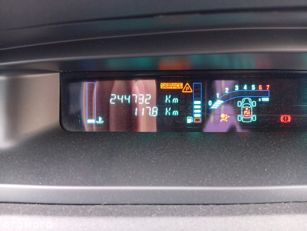 Renault Scenic 1.6 Pack Authentique - 10