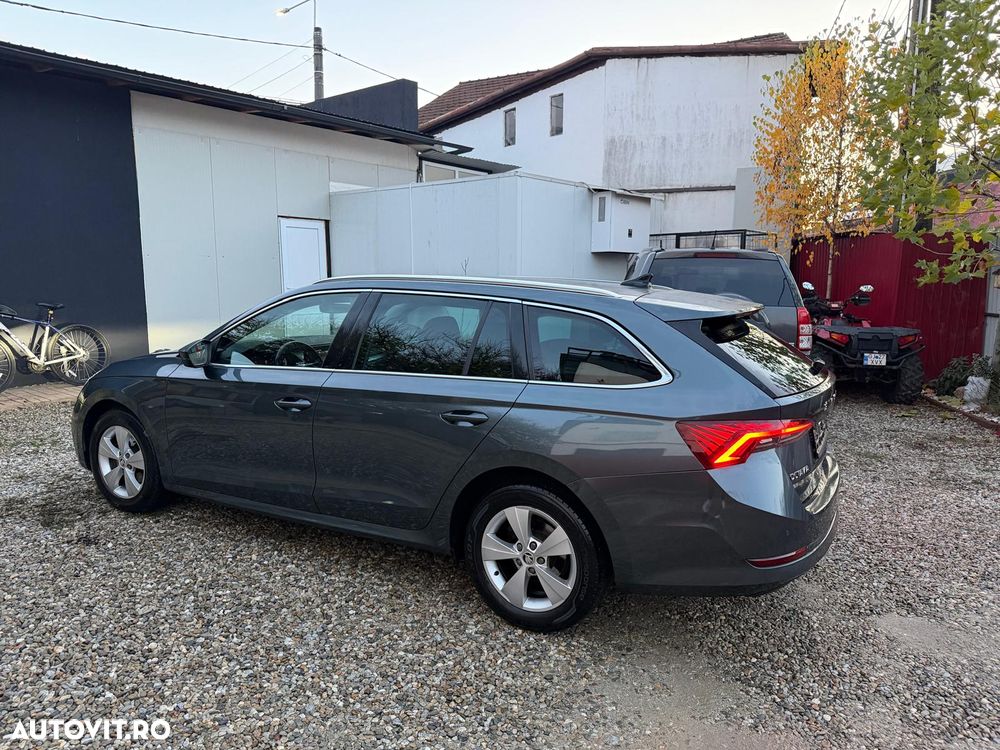 Skoda Octavia Combi 2.0 TDI Ambition - 11