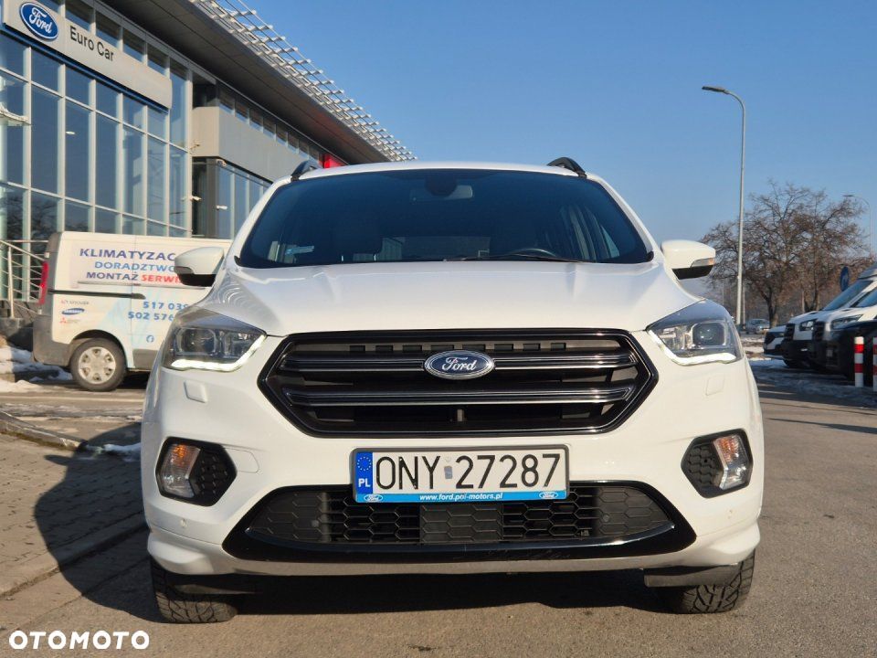 Ford Kuga - 9