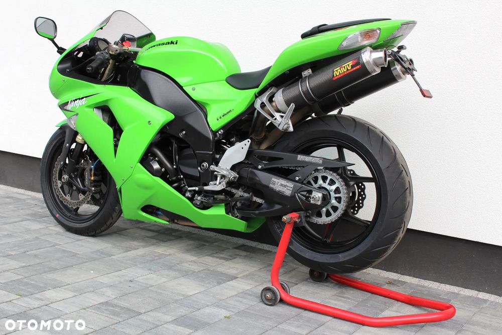 Kawasaki ZXR - 4