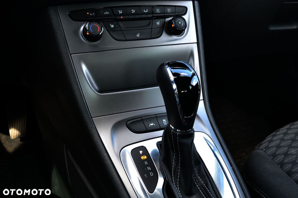 Opel Astra 1.6 D (CDTI) Automatik Sports Tourer Edition - 13