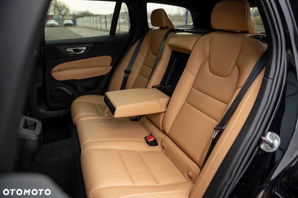 Volvo V60 B4 B Geartronic Inscription - 35